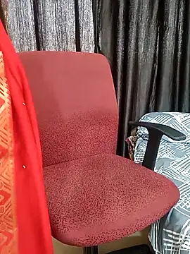 Snapshot of kaamuk_shweta chatting on 7, 3, 2025 kaamuk shweta online show from 7, 3, 2025