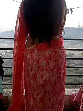 Snapshot of kaamuk_shweta chatting on 10, 3, 2025 kaamuk shweta online show from 10, 3, 2025