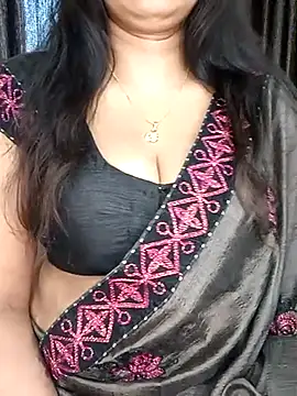 Snapshot of kaamuk_shweta chatting on 16, 3, 2025 kaamuk shweta online show from 16, 3, 2025