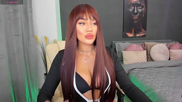 Snapshot of Sonia__Rey chatting on 11, 1, 2025 Sonia Rey online show from 11, 1, 2025