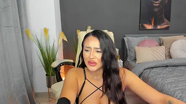 Snapshot of Sonia__Rey chatting on 11, 2, 2025 Sonia Rey online show from 11, 2, 2025