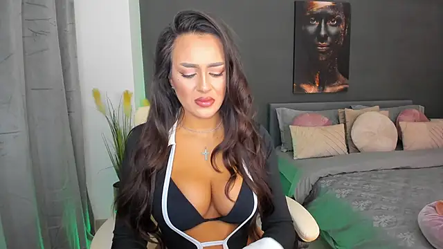 Snapshot of Sonia__Rey chatting on 6, 3, 2025 Sonia Rey online show from 6, 3, 2025