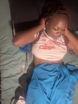 Snapshot of honeybrow chatting on 1, 3, 2026 honeybrow online show from 1, 3, 2026