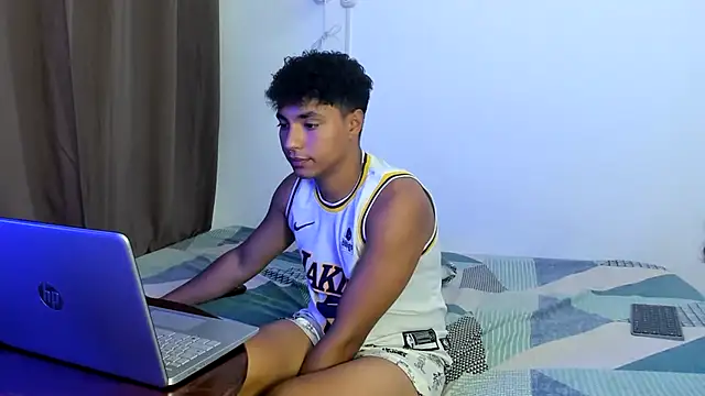 Snapshot of jonmaykolrose chatting on 14, 1, 2025 jonmaykolrose online show from 14, 1, 2025
