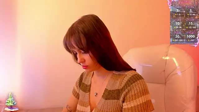 Snapshot of Laayla_fiire2 chatting on 11, 12, 2024 Laayla fiire2 online show from 11, 12, 2024