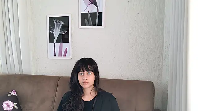 Snapshot of Blue_butterfly chatting on 5, 1, 2025 Blue butterfly online show from 5, 1, 2025