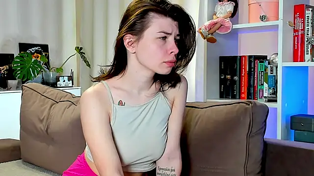 callmetori online show from 10, 2, 2025