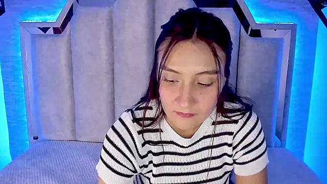  alaia collway  online show from 13, 2, 2025