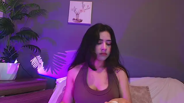 adara johnson   online show from 16, 5, 2026