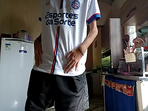 Snapshot of Joaozynx69 chatting on 5, 2, 2025 Joaozynx69 online show from 5, 2, 2025