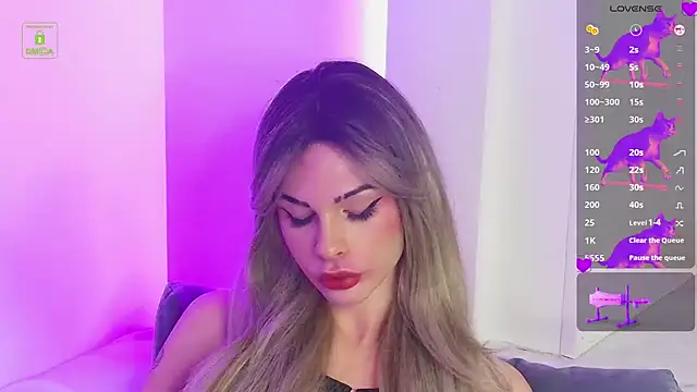 Snapshot of GiselleParton chatting on 11, 1, 2025 GiselleParton online show from 11, 1, 2025