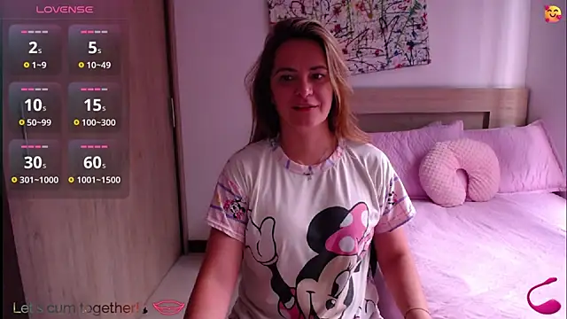 ParisW online show from 22, 9, 2025