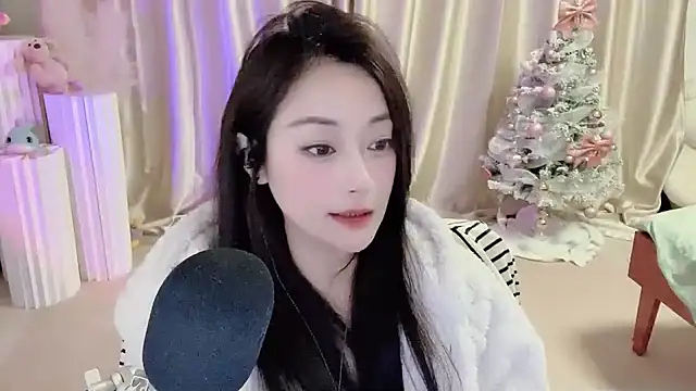 Daisy-77 online show from 22, 12, 2024