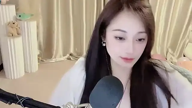 Daisy-77 online show from 11, 1, 2025