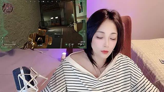 Daisy-77 online show from 13, 5, 2026