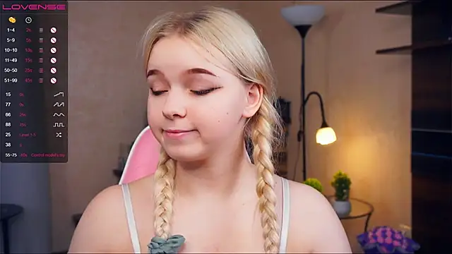 ZaraCreedon online show from 31, 1, 2025