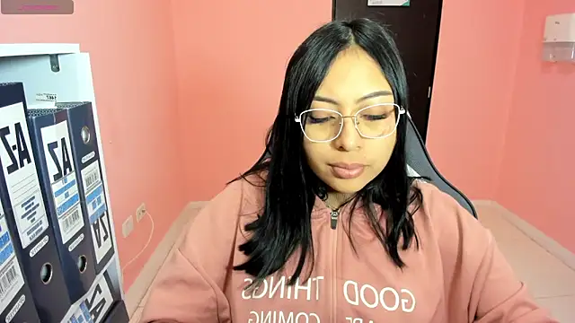 Snapshot of AlanaPetterson chatting on 3, 1, 2025 AlanaPetterson online show from 3, 1, 2025