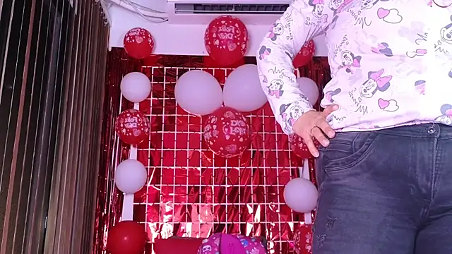 Snapshot of alondrabigtits chatting on 14, 2, 2026 alondrabigtits online show from 14, 2, 2026