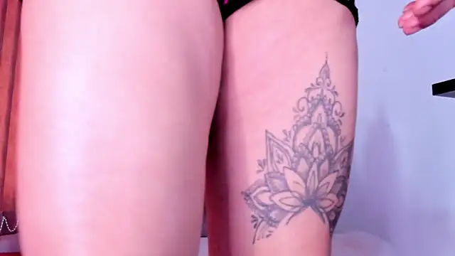 Snapshot of alondrabigtits chatting on 5, 3, 2026 alondrabigtits online show from 5, 3, 2026