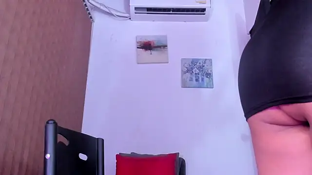 Snapshot of alondrabigtits chatting on 12, 3, 2026 alondrabigtits online show from 12, 3, 2026