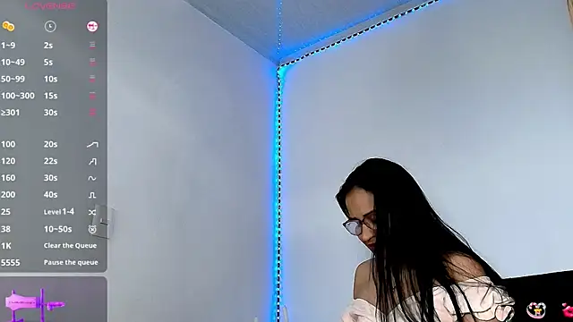 Snapshot of Alba_Olimpo chatting on 20, 6, 2026 Alba Olimpo online show from 20, 6, 2026