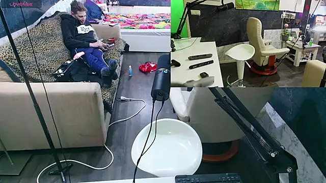 Snapshot of Doggyray44 chatting on 7, 12, 2024 Doggyray44 online show from 7, 12, 2024