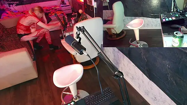 Snapshot of Doggyray44 chatting on 21, 12, 2024 Doggyray44 online show from 21, 12, 2024