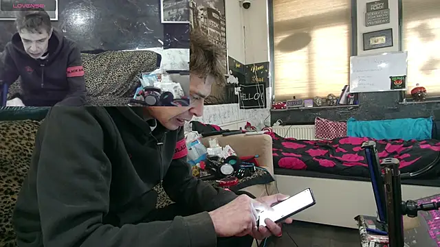 Snapshot of Doggyray44 chatting on 21, 2, 2025 Doggyray44 online show from 21, 2, 2025