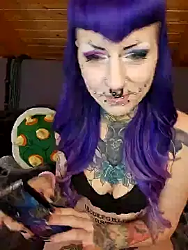Snapshot of Purple_Coffin666 chatting on 23, 2, 2025 Purple Coffin666 online show from 23, 2, 2025