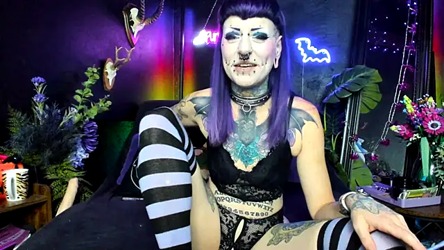 Snapshot of Purple_Coffin666 chatting on 10, 9, 2025 Purple Coffin666 online show from 10, 9, 2025