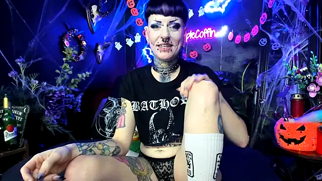 Snapshot of Purple_Coffin666 chatting on 3, 11, 2025 Purple Coffin666 online show from 3, 11, 2025