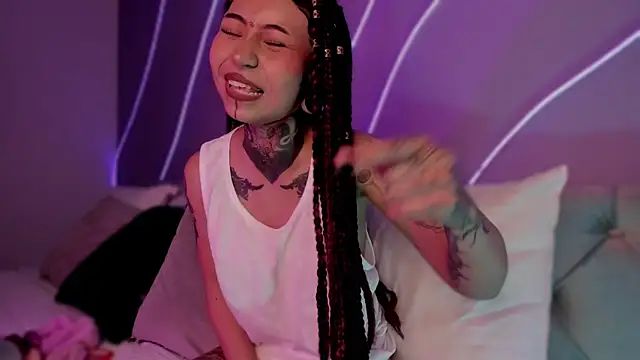 Evangeline bell online show from 11, 1, 2025