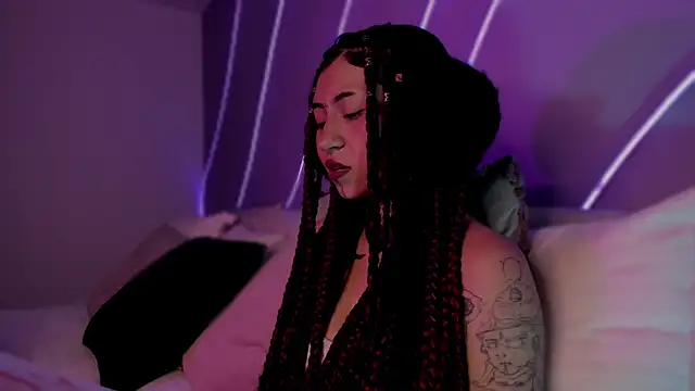 Evangeline bell online show from 11, 1, 2025