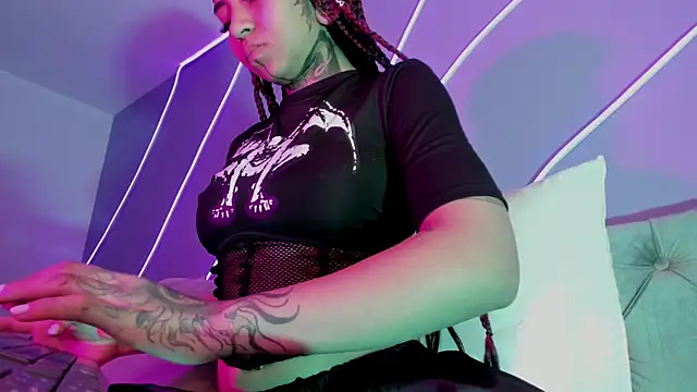 Evangeline bell online show from 13, 1, 2025