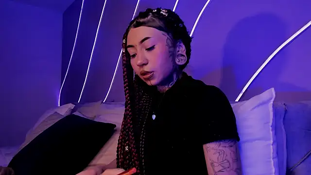 Evangeline bell online show from 14, 1, 2025