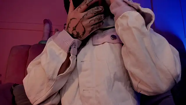 Evangeline bell online show from 5, 2, 2025