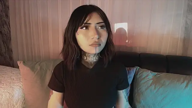 Evangeline bell online show from 28, 11, 2025