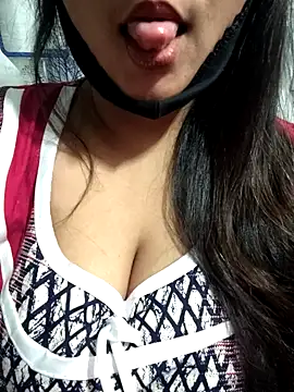 Snapshot of Jeenat_ chatting on 13, 12, 2024 Jeenat online show from 13, 12, 2024