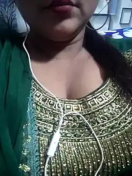 Snapshot of Jeenat_ chatting on 27, 12, 2024 Jeenat online show from 27, 12, 2024