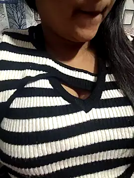 Snapshot of Jeenat_ chatting on 31, 12, 2024 Jeenat online show from 31, 12, 2024