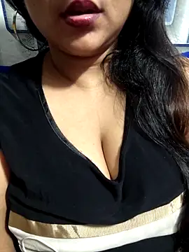 Snapshot of Jeenat_ chatting on 17, 2, 2025 Jeenat online show from 17, 2, 2025