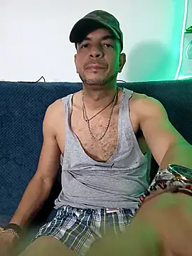 Snapshot of latinmartin73 chatting on 10, 3, 2025 latinmartin73 online show from 10, 3, 2025