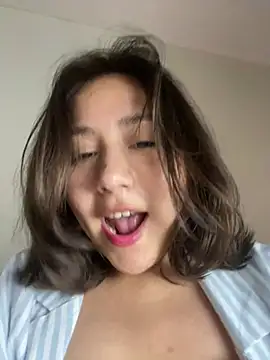 kittyfresita online show from 3, 1, 2025