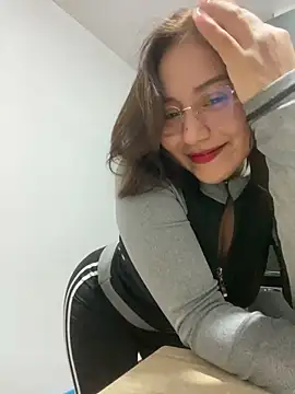 kittyfresita online show from 8, 1, 2025