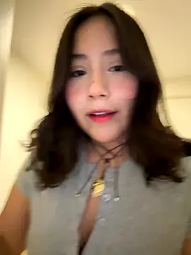 Snapshot of kittyfresita chatting on 15, 10, 2025 kittyfresita online show from 15, 10, 2025