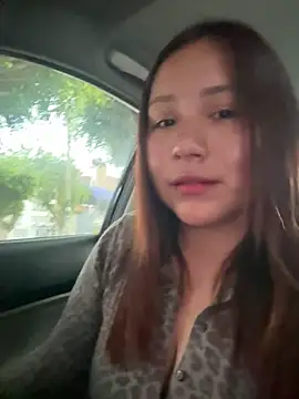 kittyfresita online show from 4, 3, 2026