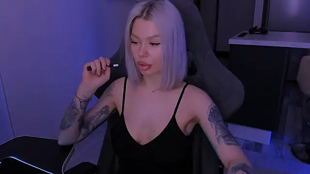 Snapshot of Sasha_Mason chatting on 31, 1, 2025 Sasha Mason online show from 31, 1, 2025