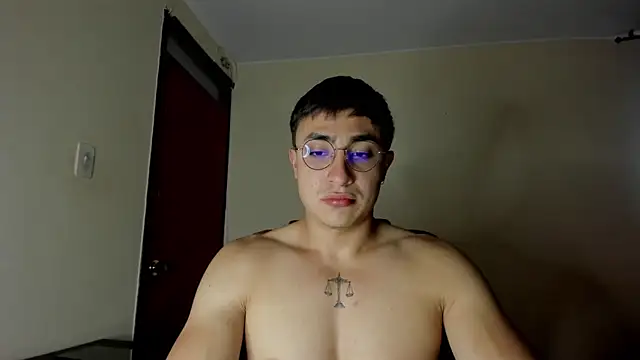 Leoknight online show from 17, 2, 2025