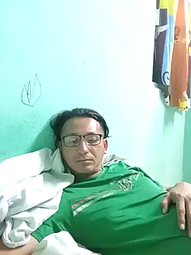 Andresguz35 online show from 16, 3, 2026