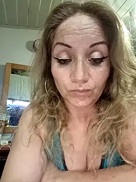 Snapshot of Fenix_528 chatting on 16, 10, 2025 Fenix 528 online show from 16, 10, 2025